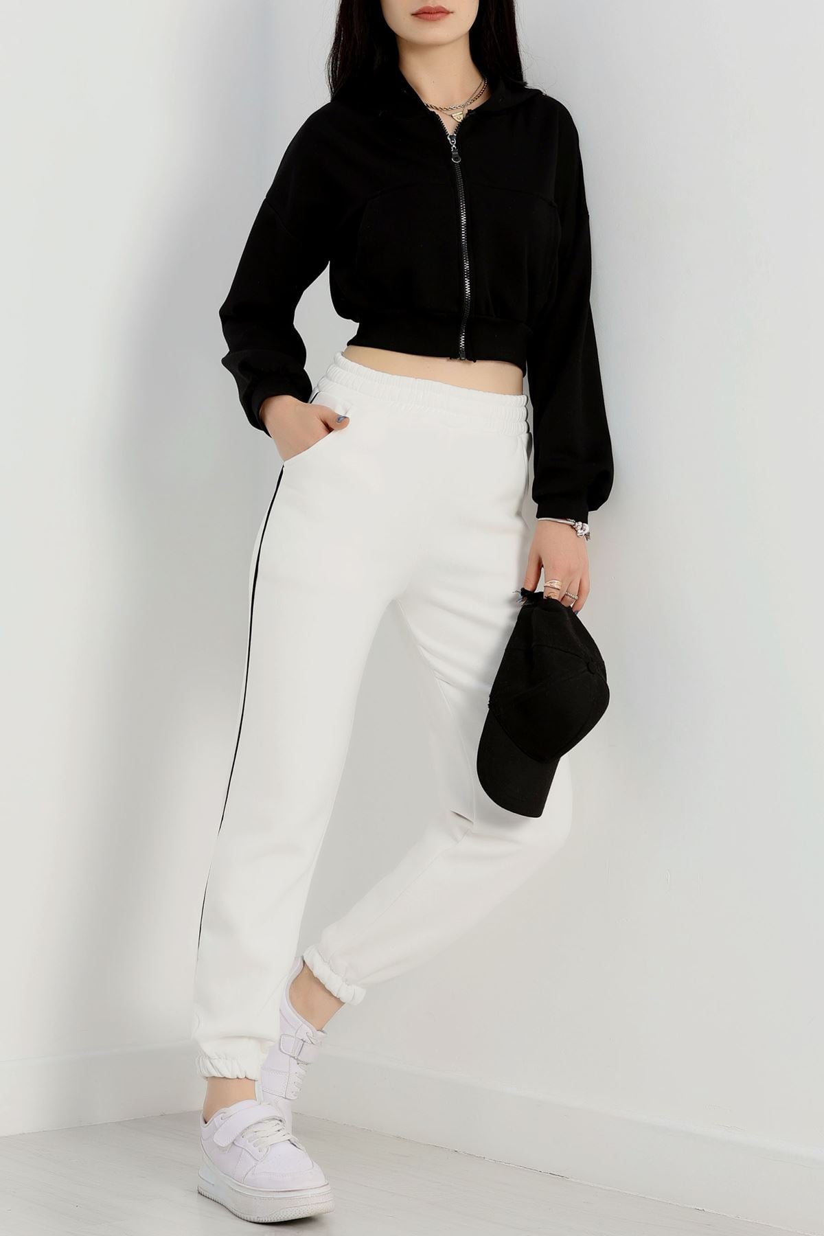 Biyeli Eşofman Altı