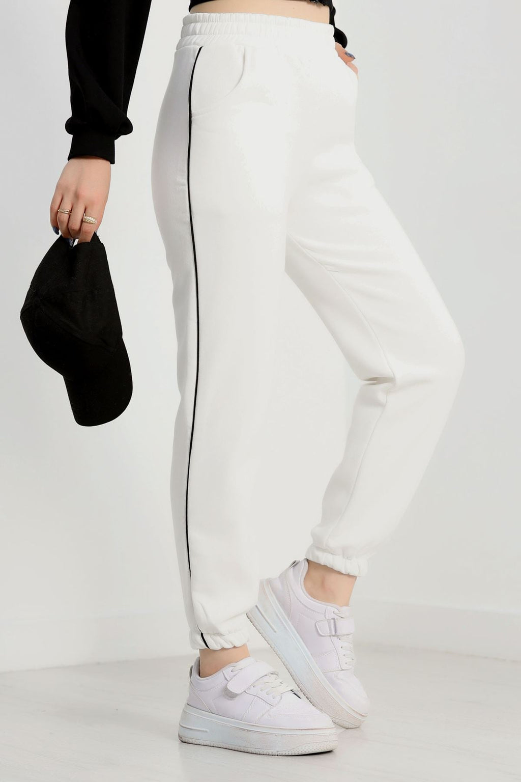 Biyeli Eşofman Altı