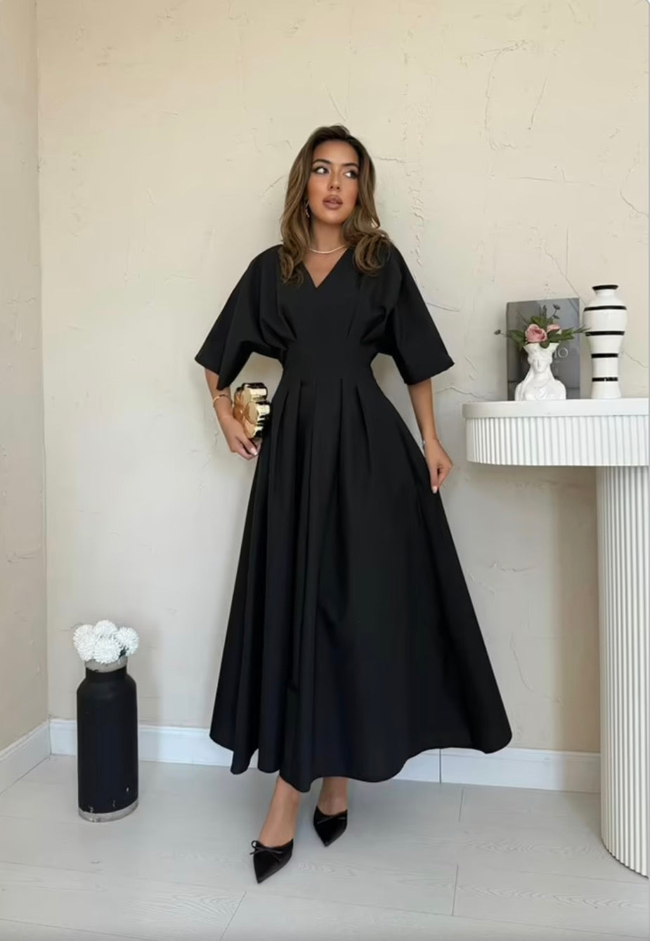 Zarif Siyah Elbise V Yakalı Ve 3/4 Kollu